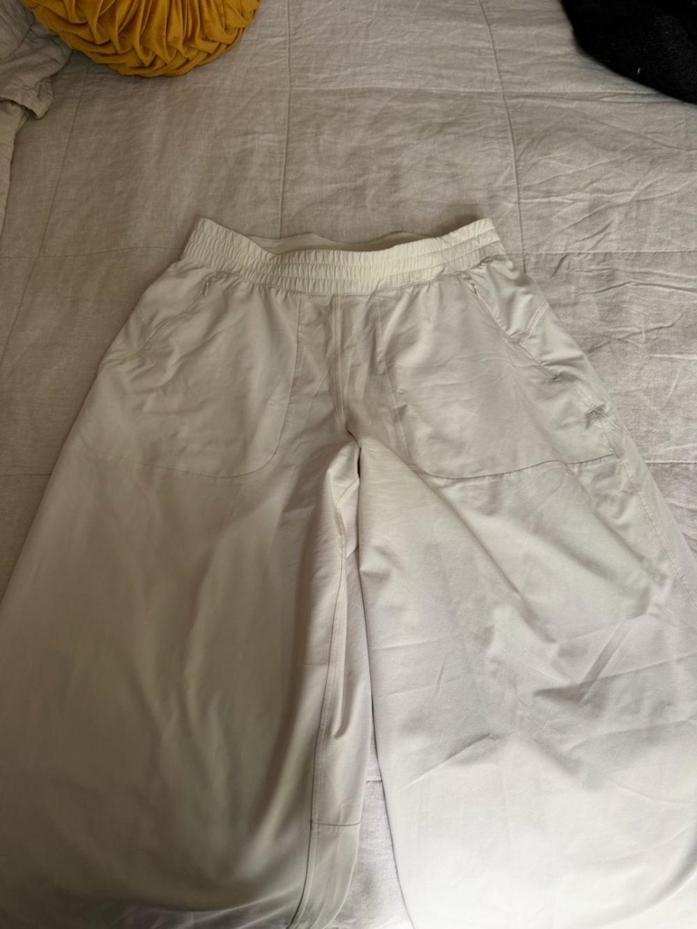 lululemon athletica White Wide-Leg Pull-On Pants